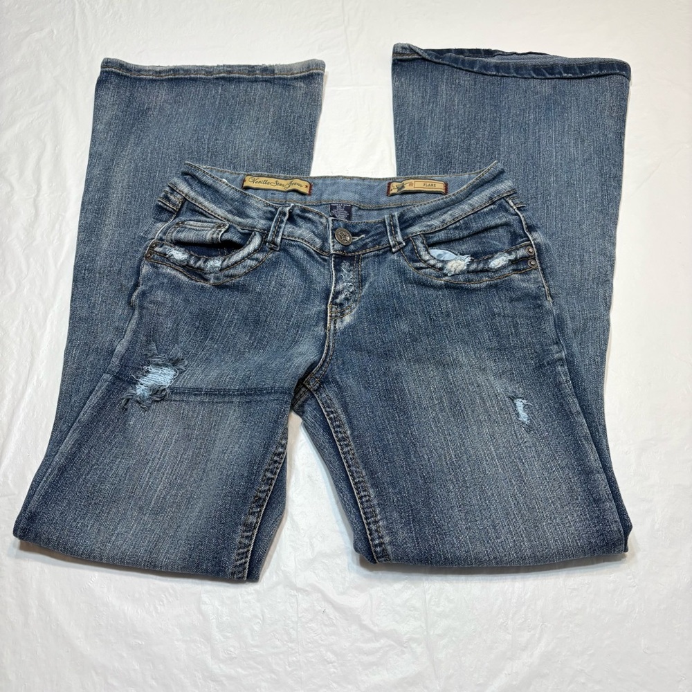 Vanilla Star Flare Distressed Jeans Women’s 7 - Picture 3 of 11